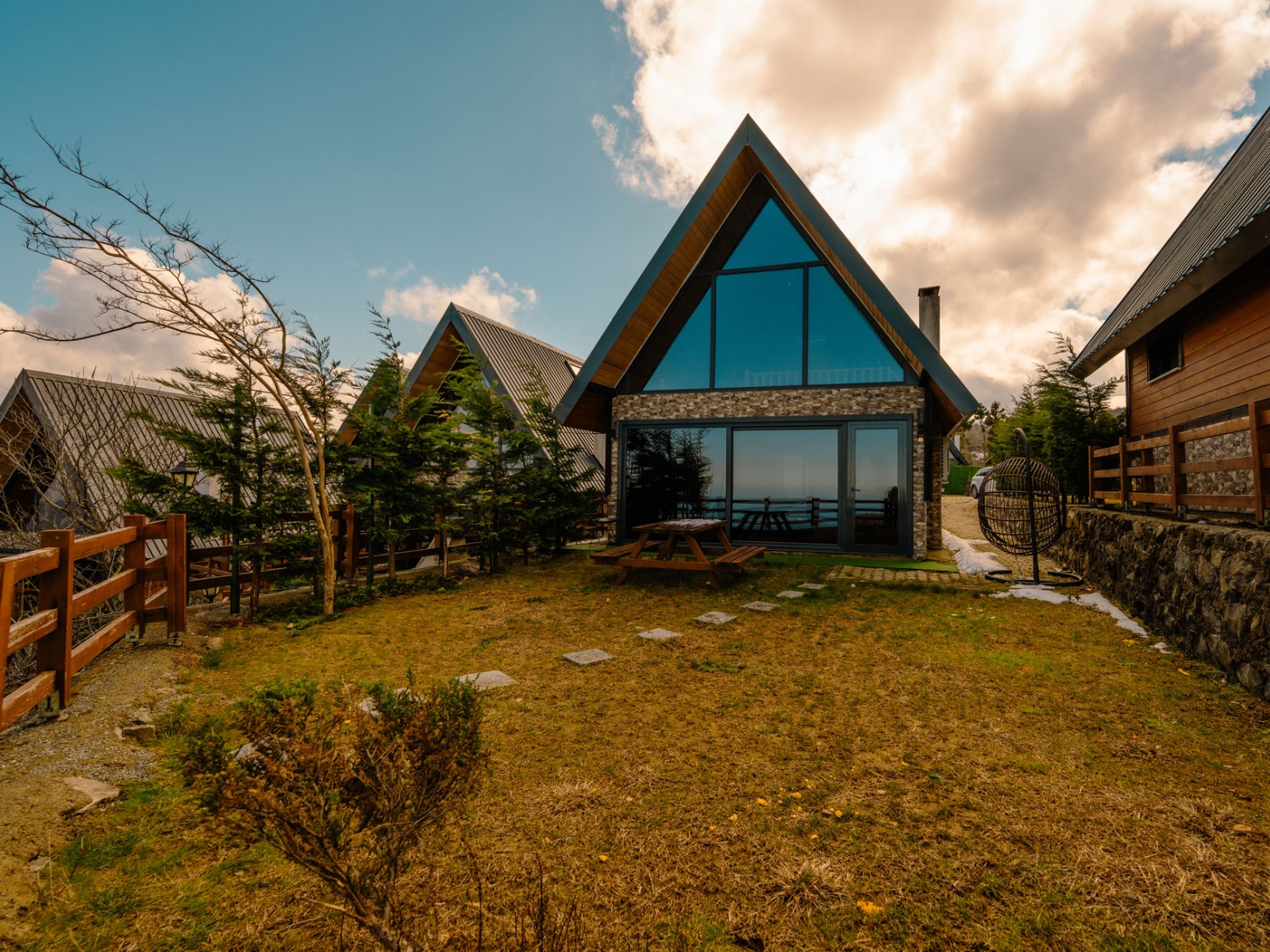 Ahşap bungalov iç mekanı